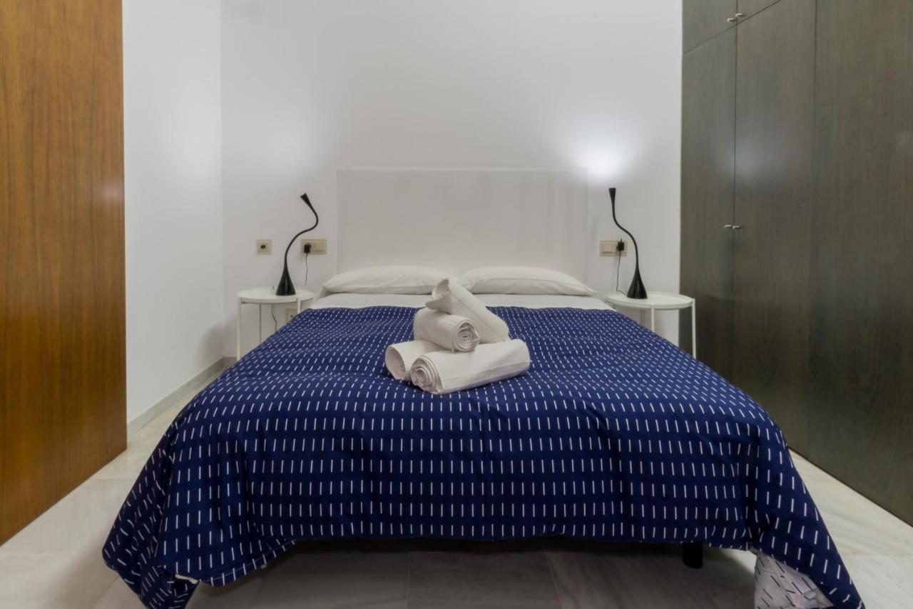 Appartement Style Peydro Apartament. Center-wifi *